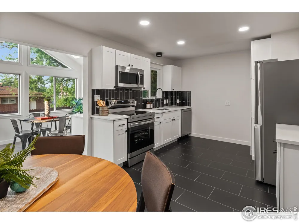 4 Pratt Pl, Longmont, CO 80501