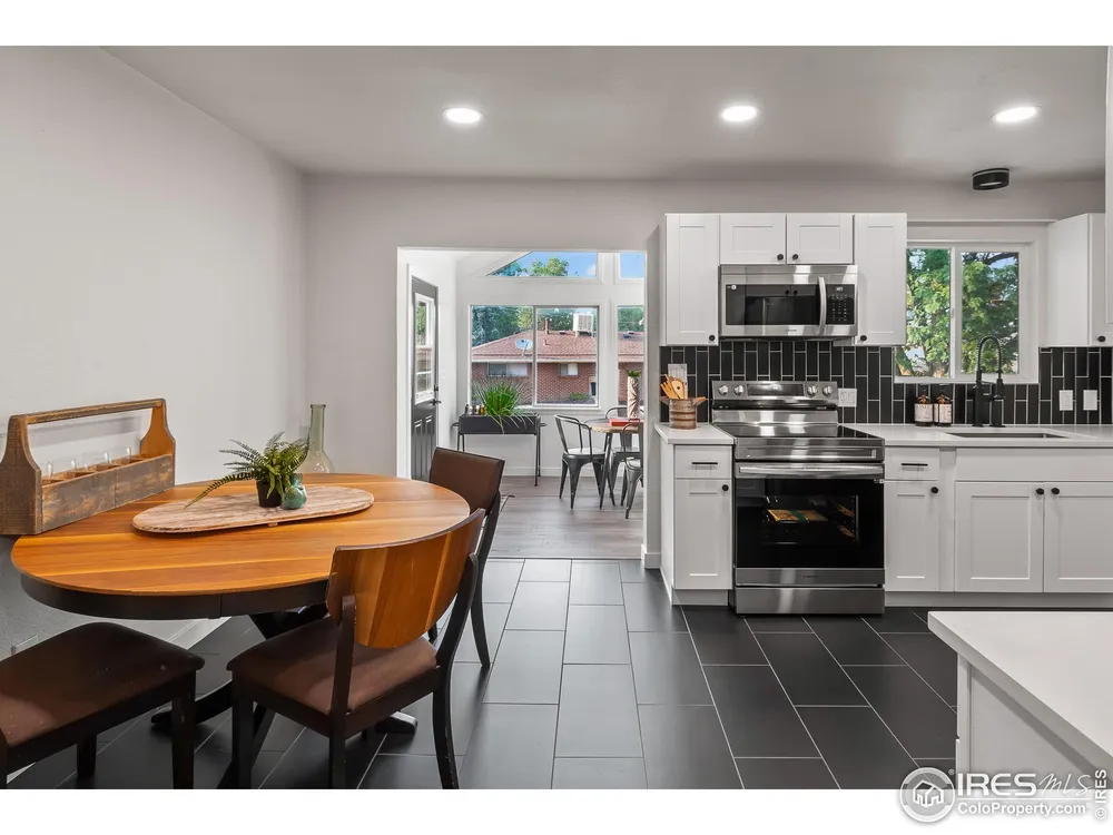 4 Pratt Pl, Longmont, CO 80501