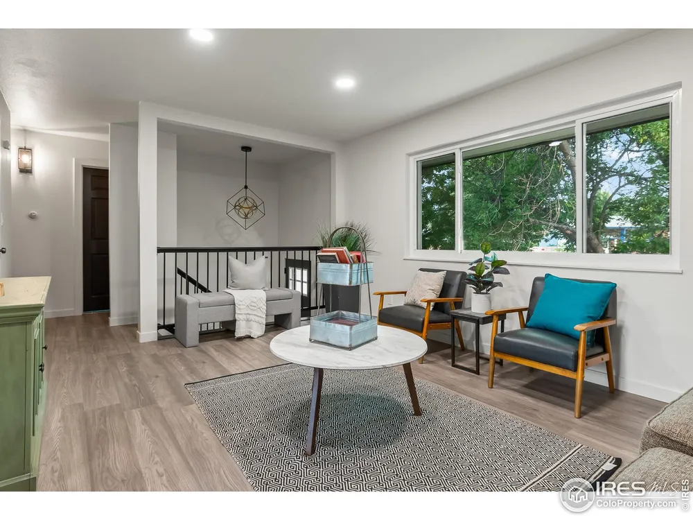 4 Pratt Pl, Longmont, CO 80501