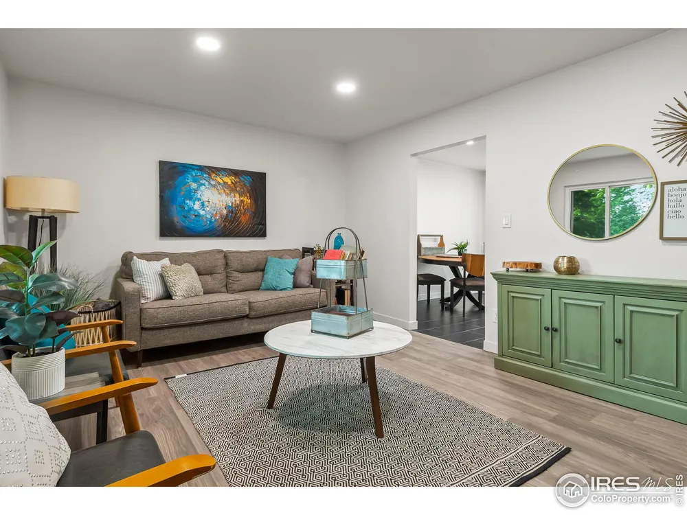 4 Pratt Pl, Longmont, CO 80501