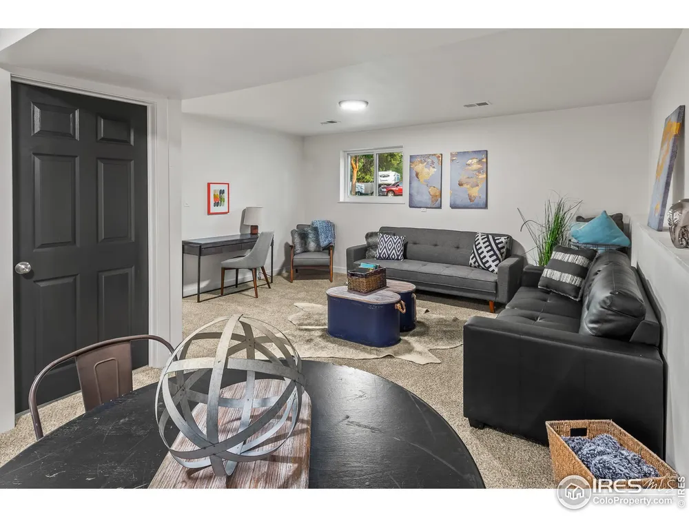 4 Pratt Pl, Longmont, CO 80501