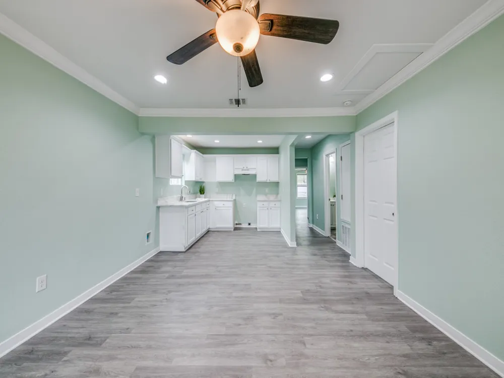 3223 W Travis St, San Antonio, TX 78207