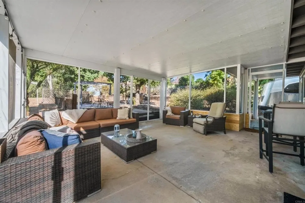 4620 Panchoy Dr, La Mesa, CA 91941