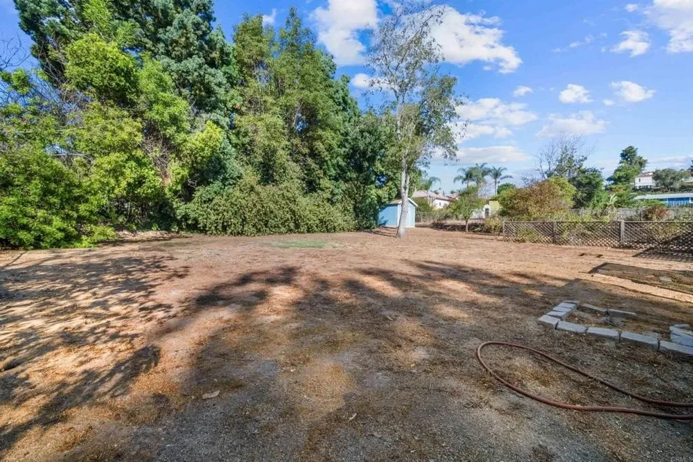 4620 Panchoy Dr, La Mesa, CA 91941
