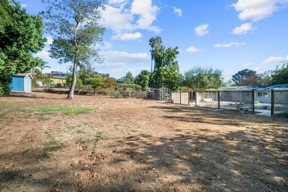4620 Panchoy Dr, La Mesa, CA 91941