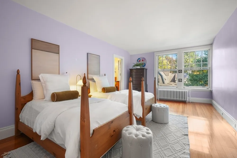 53 Abbott Rd, Wellesley, MA 02481
