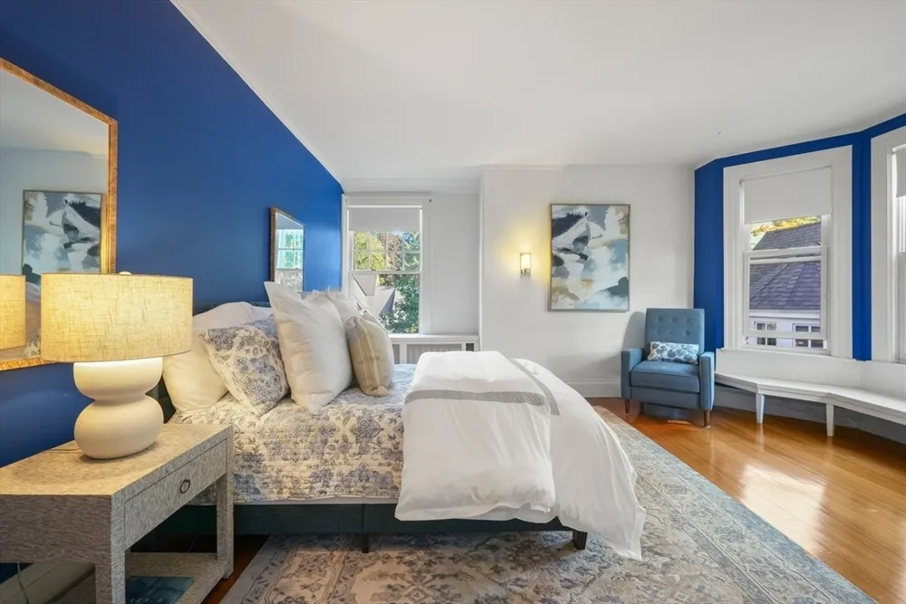 53 Abbott Rd, Wellesley, MA 02481