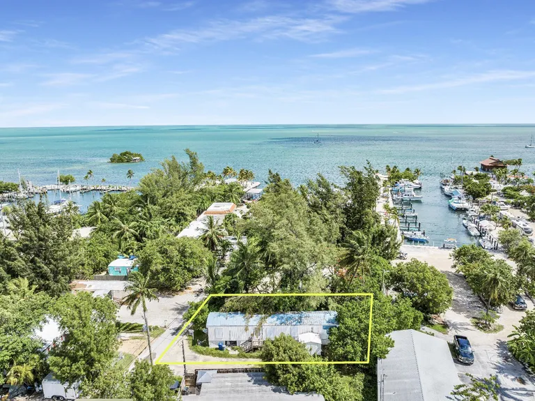 686 46th Street Gulf, Marathon, FL 33050