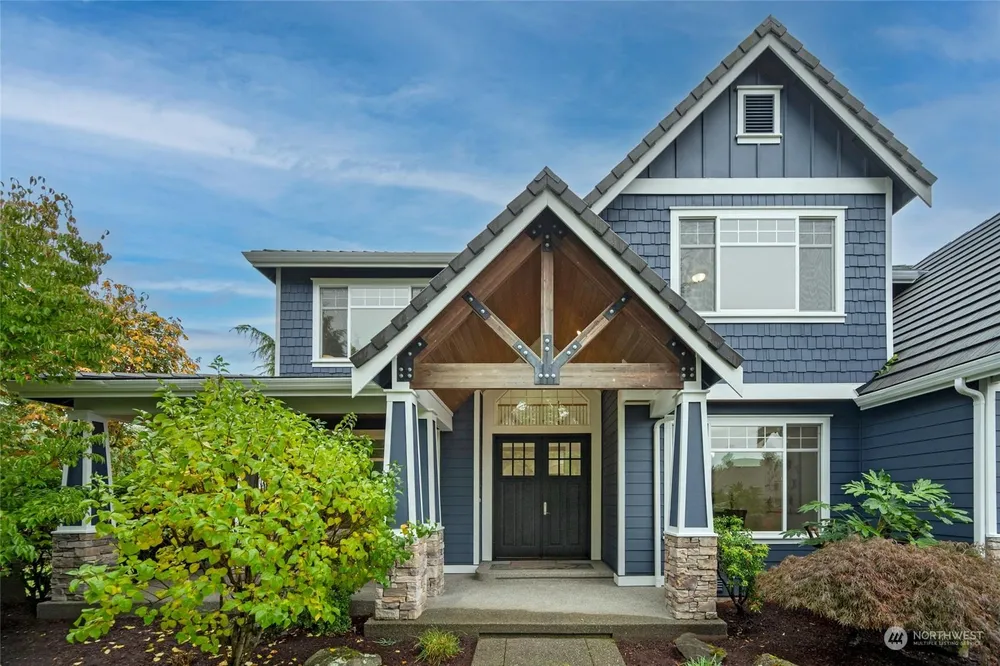 11827 SE 290th Pl, Auburn, WA 98092