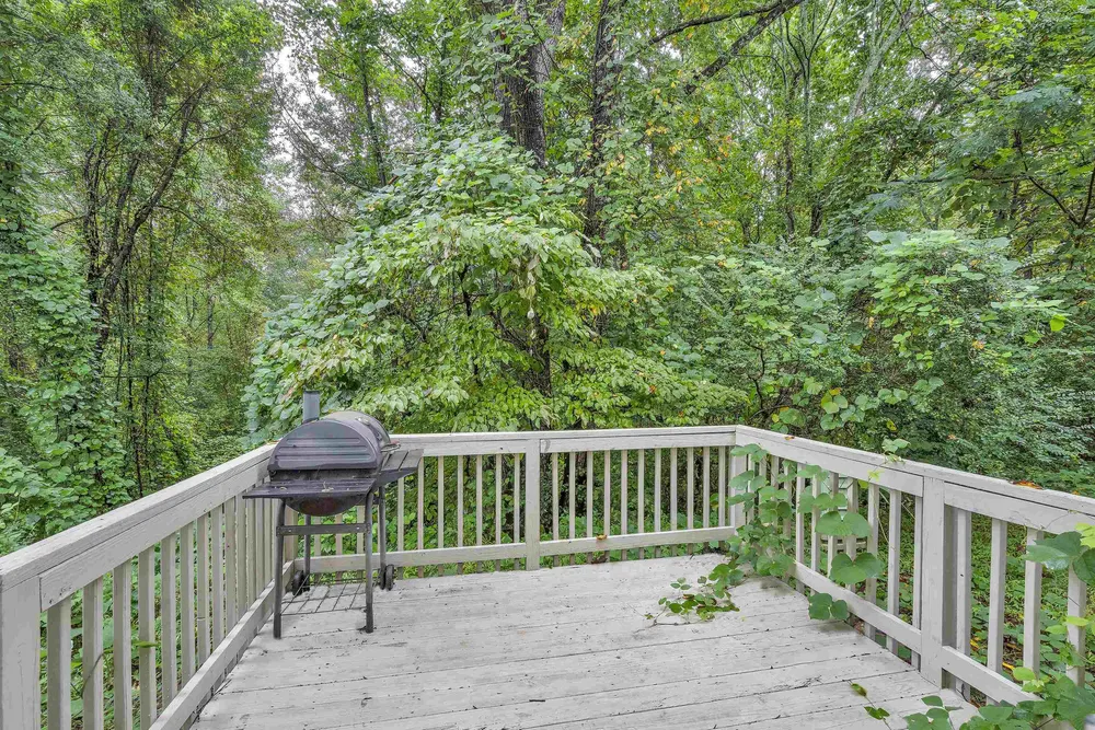 89 Birdsong Ln, Taylors, SC 29687