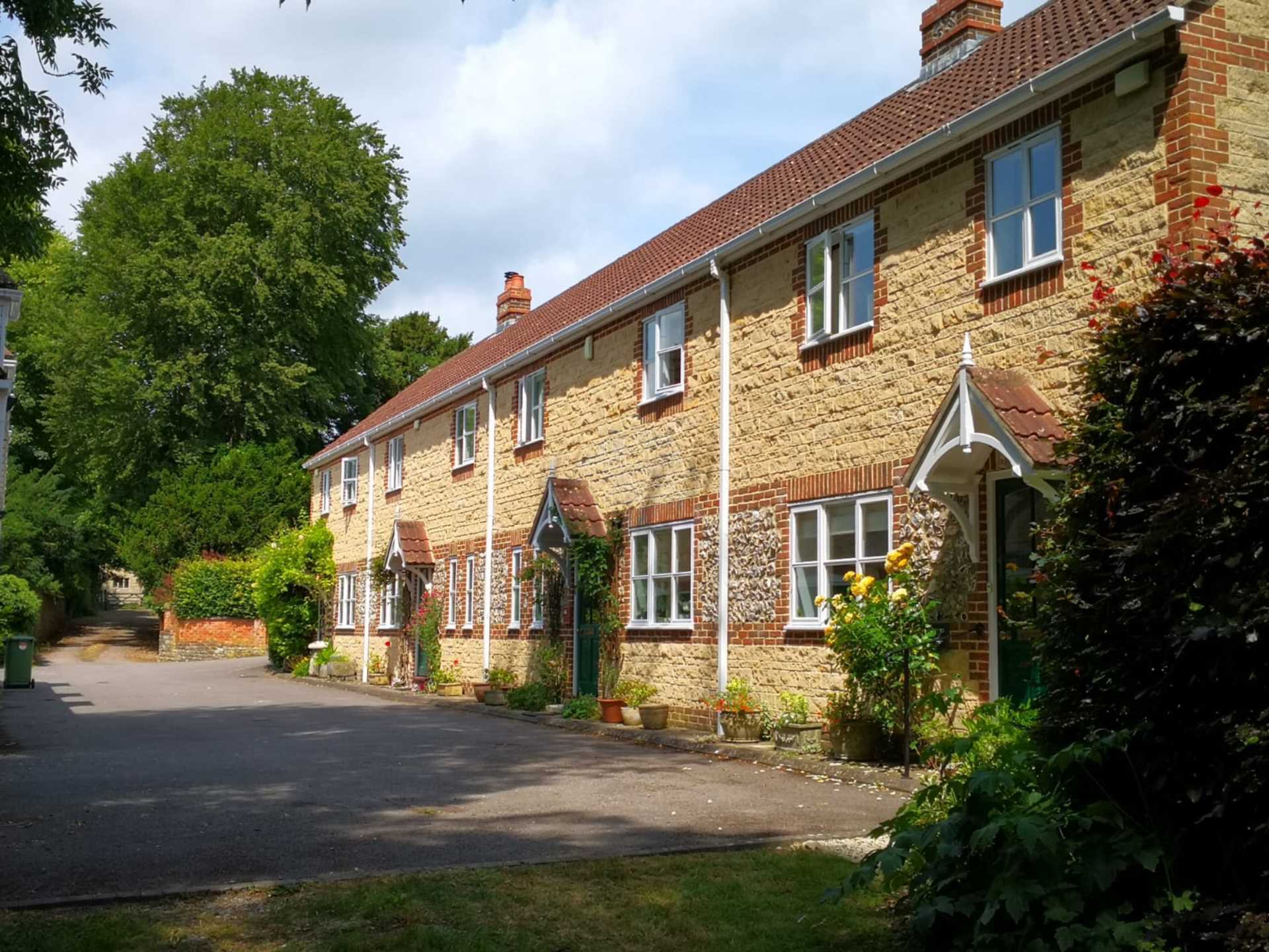 Wool House Gardens, Codford Image 1