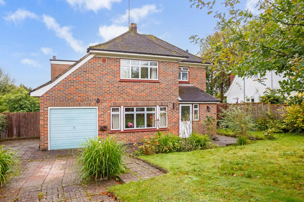 Properties for sale in Lindfield