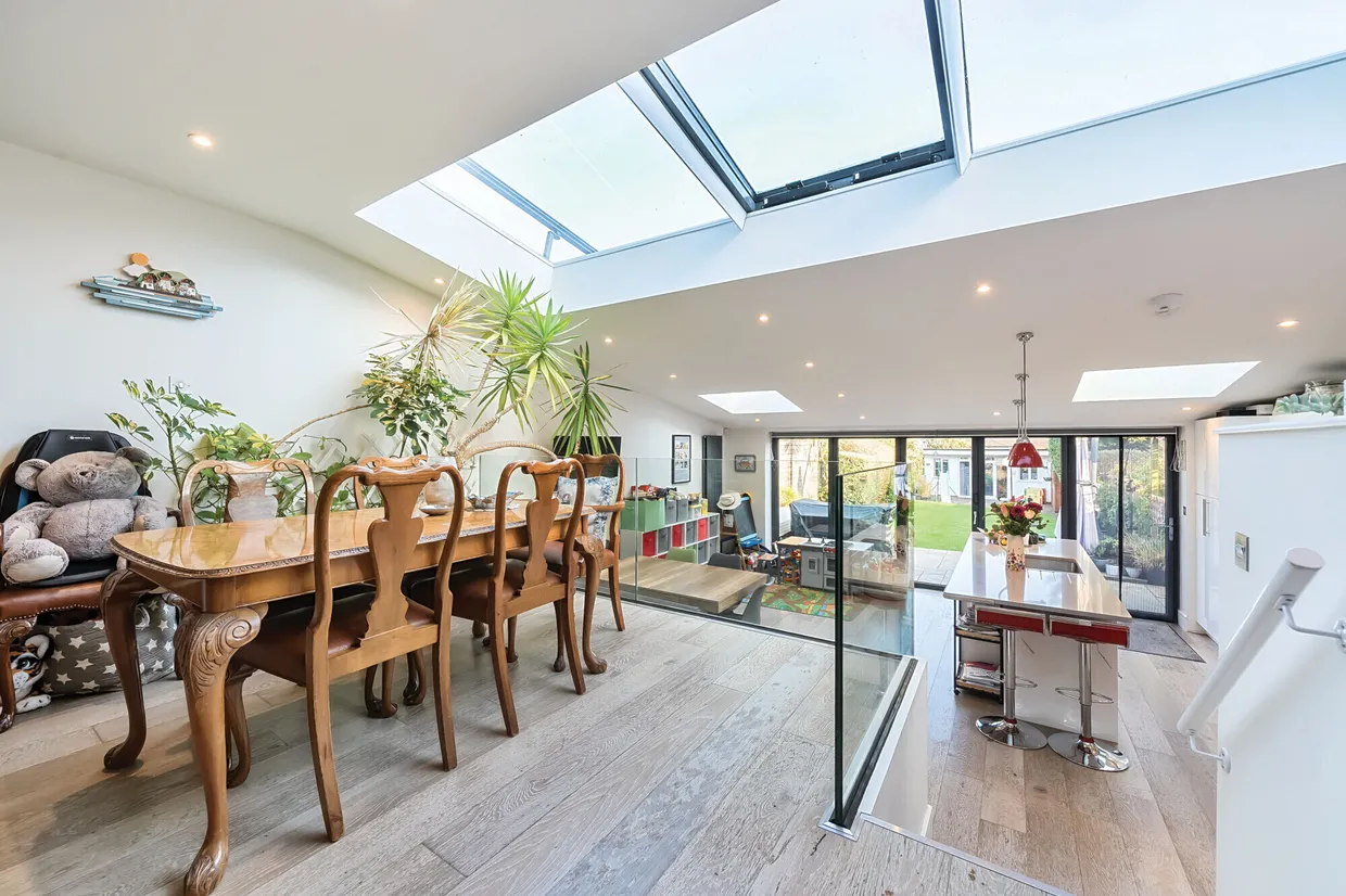 Brycedale Crescent, Southgate, N14 photo 1
