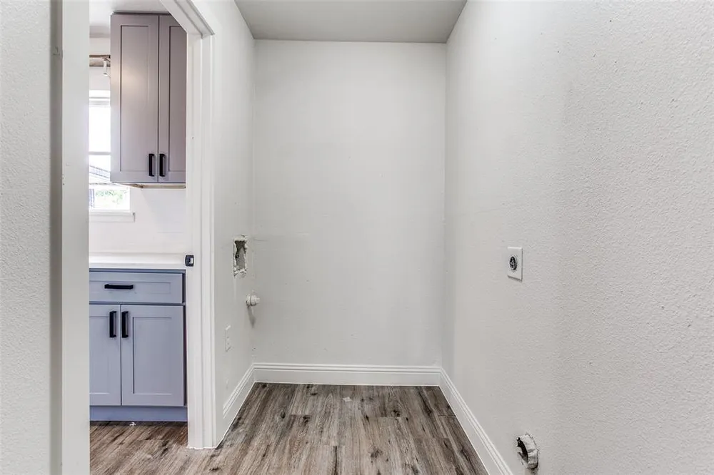 4608 Stanley Keller Rd, Haltom City, TX 76117