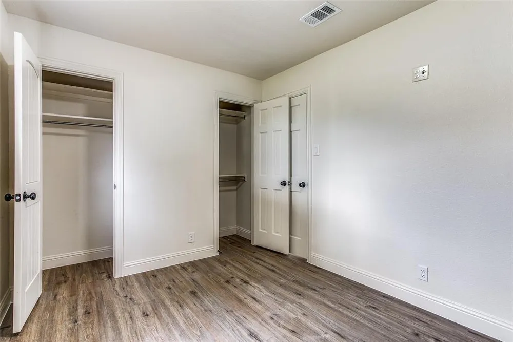 4608 Stanley Keller Rd, Haltom City, TX 76117