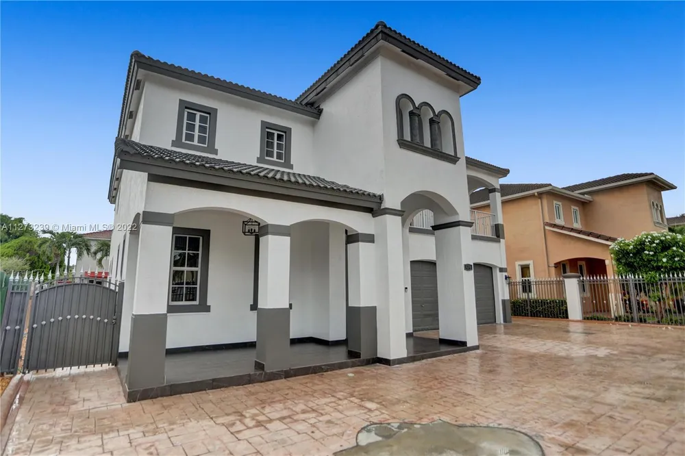 674 NW 127th Ave, Miami, FL 33182