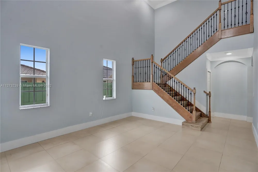 674 NW 127th Ave, Miami, FL 33182