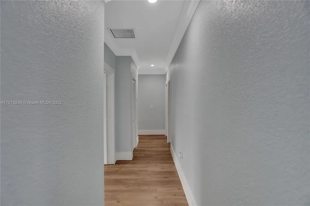 674 NW 127th Ave, Miami, FL 33182