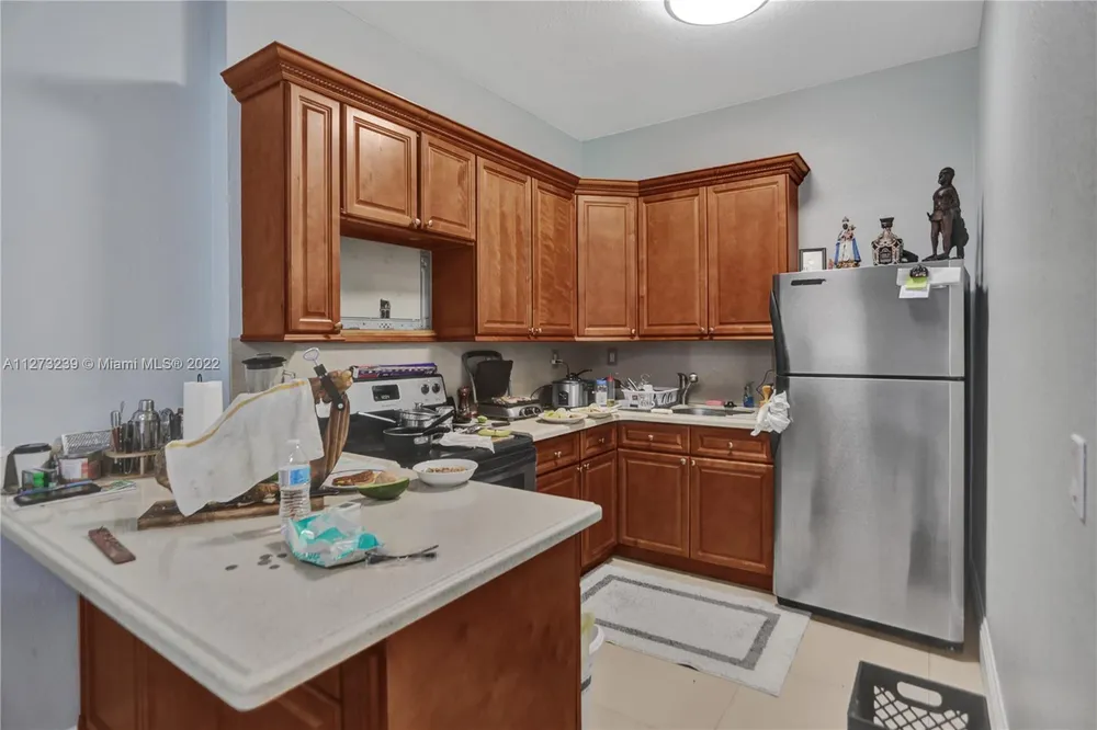 674 NW 127th Ave, Miami, FL 33182