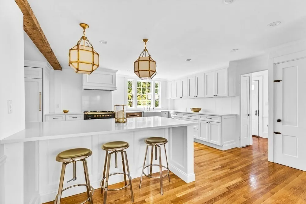 640 Main St, Hingham, MA 02043