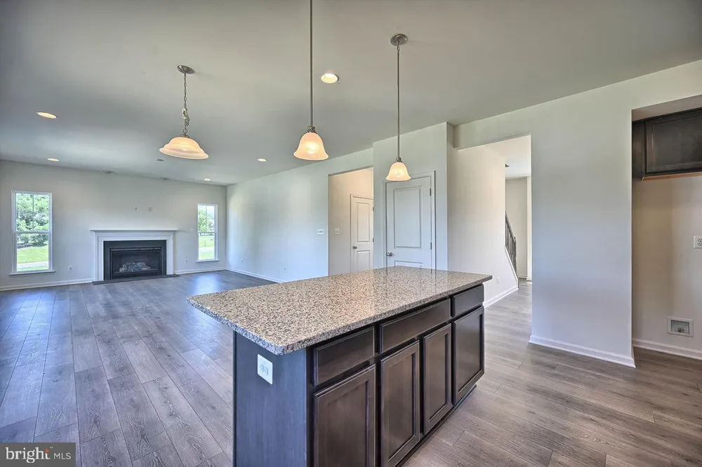 6300 Great Oak Dr, Mechanicsburg, PA 17050