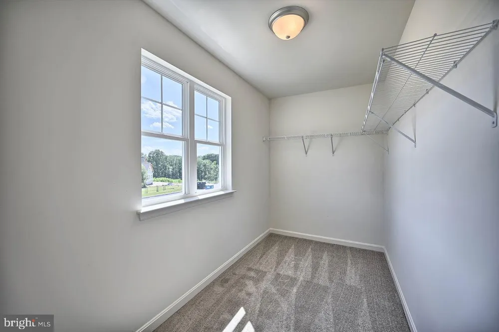 6300 Great Oak Dr, Mechanicsburg, PA 17050