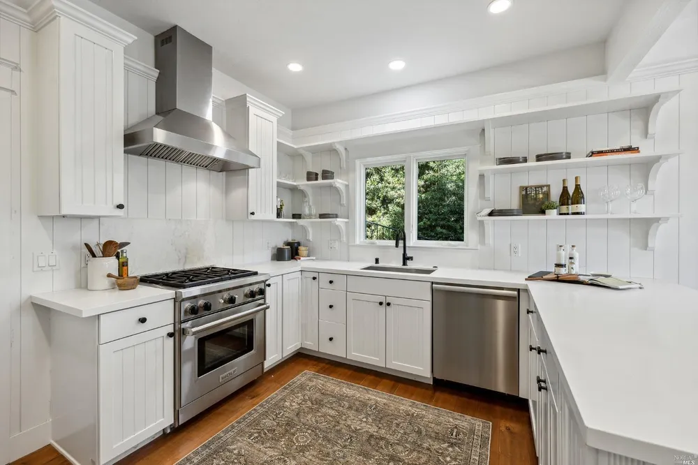 1 Sunrise Ave, Mill Valley, CA 94941