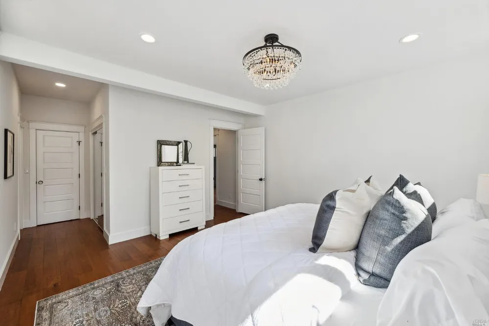 1 Sunrise Ave, Mill Valley, CA 94941