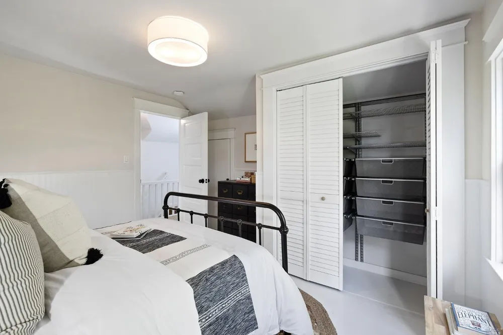 1 Sunrise Ave, Mill Valley, CA 94941