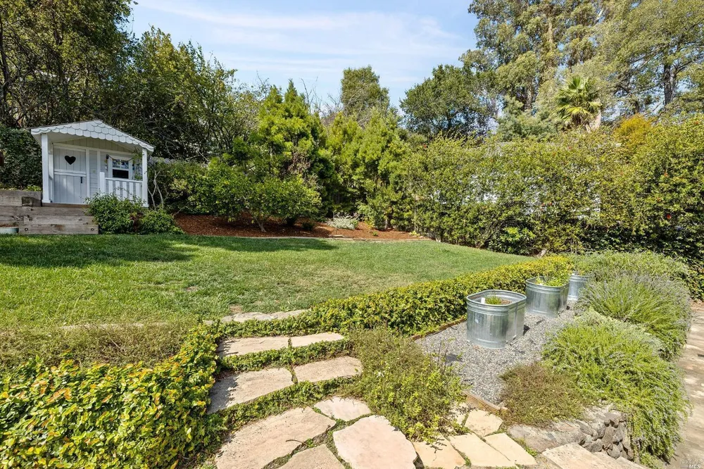 1 Sunrise Ave, Mill Valley, CA 94941