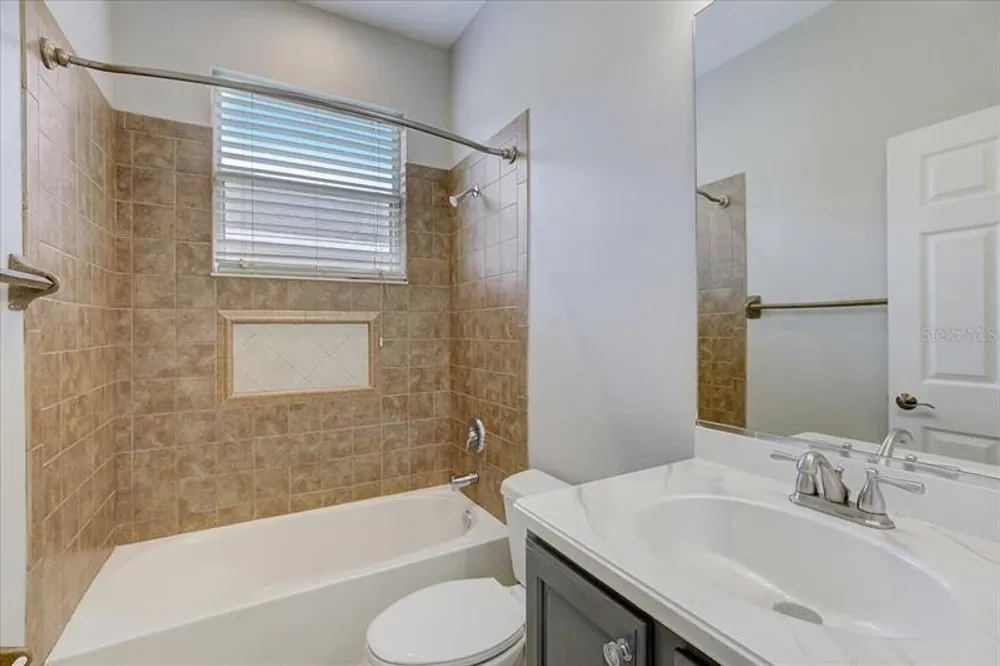 6522 Flycatcher Ln, Lakewood Ranch, FL 34202