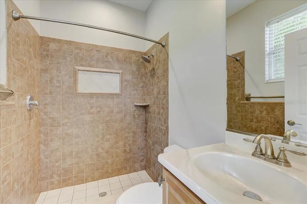 6522 Flycatcher Ln, Lakewood Ranch, FL 34202