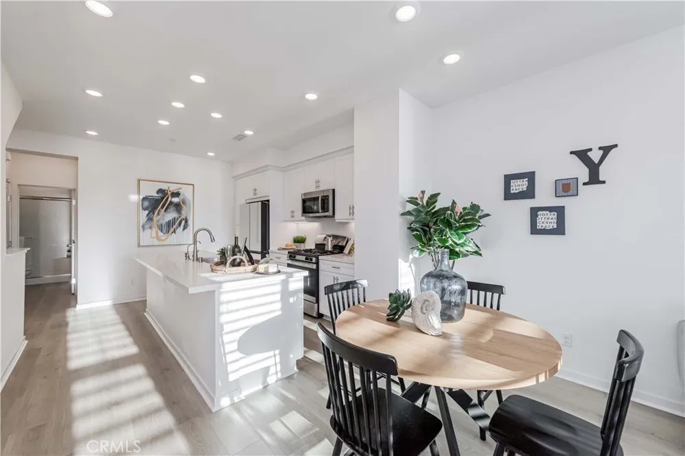 16436 Whittier Blvd, Whittier, CA 90603