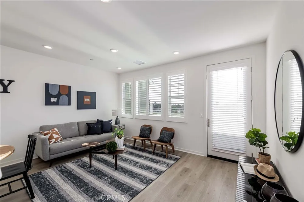 16436 Whittier Blvd, Whittier, CA 90603