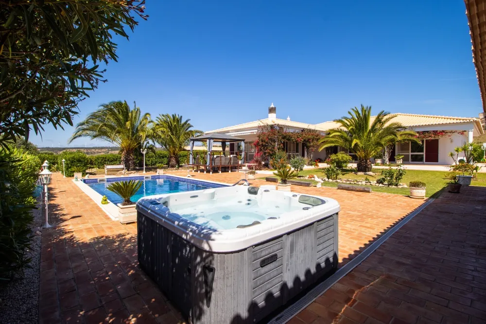 Bensafrim, Lagos, Algarve, Portugal