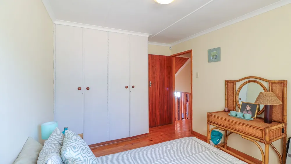 South Africa, Western Cape, Dana Bay, P. Nutans Street, 12