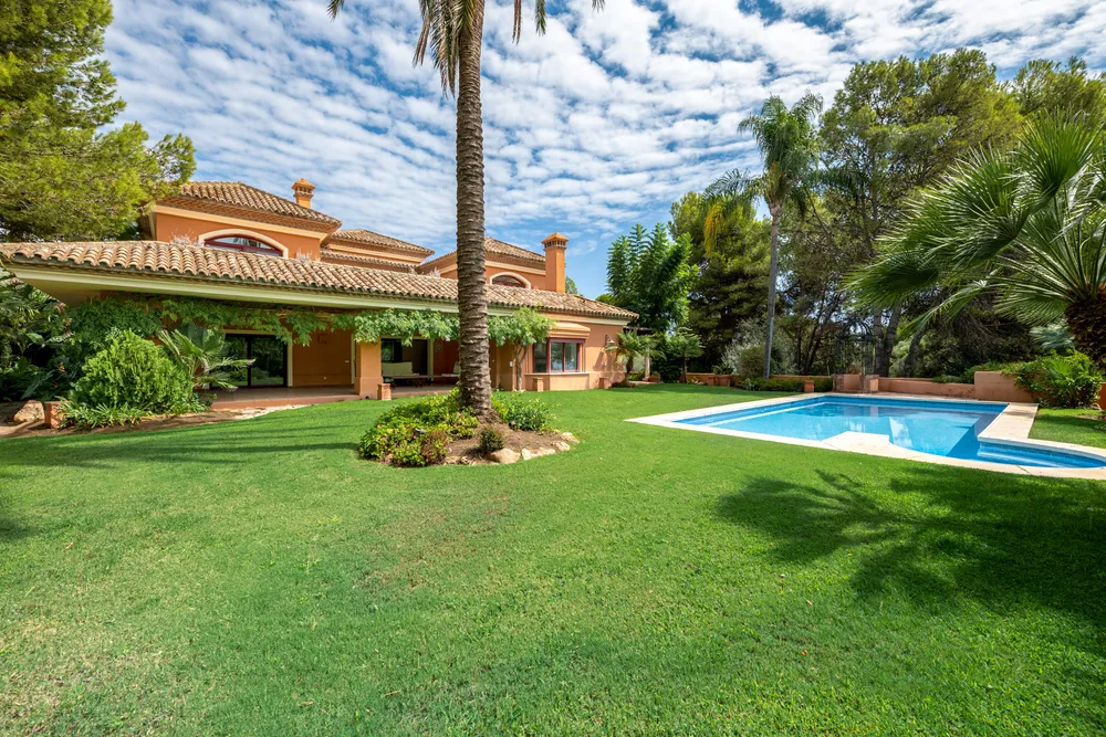 Altos Reales, Marbella Golden Mile, Malaga, Spain