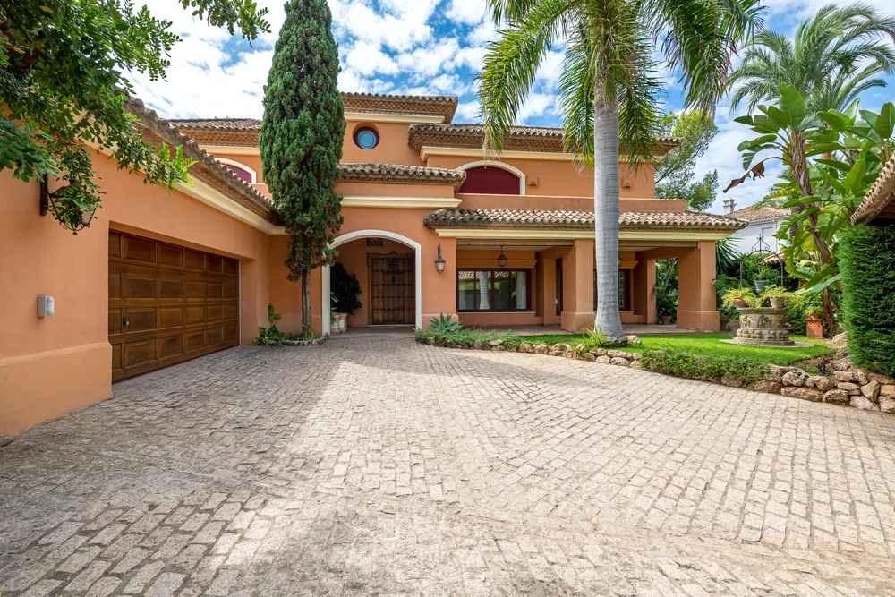 Altos Reales, Marbella Golden Mile, Malaga, Spain