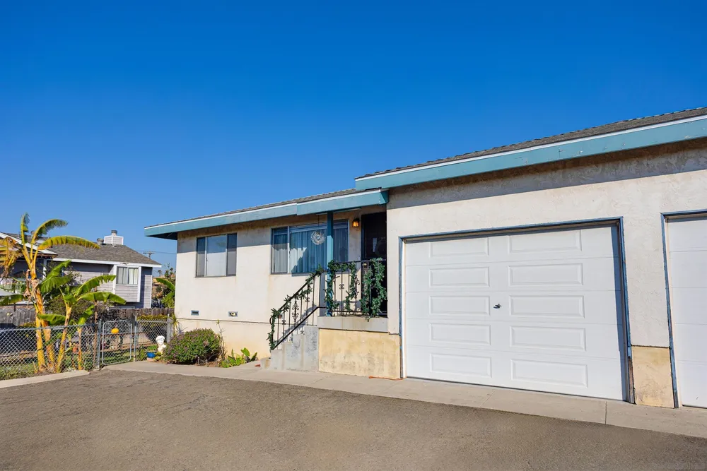 2931 E 19th St, National City, CA 91950