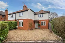 Burnt Hill Way, Farnham, GU10 photo 1