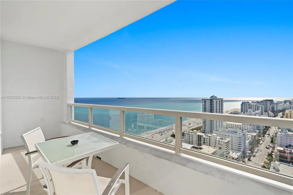 4401 Collins Ave, Miami Beach, FL 33140