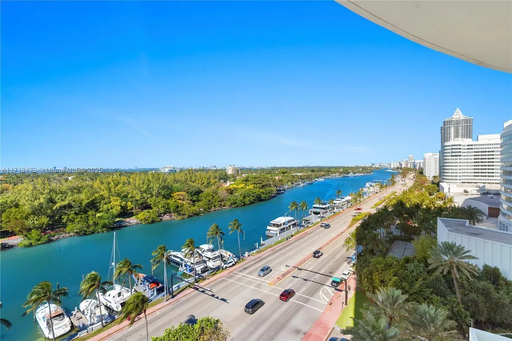 4401 Collins Ave, Miami Beach, FL 33140