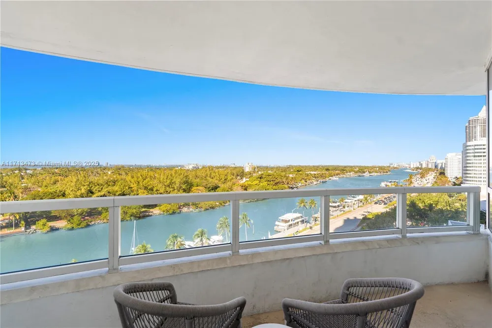 4401 Collins Ave, Miami Beach, FL 33140