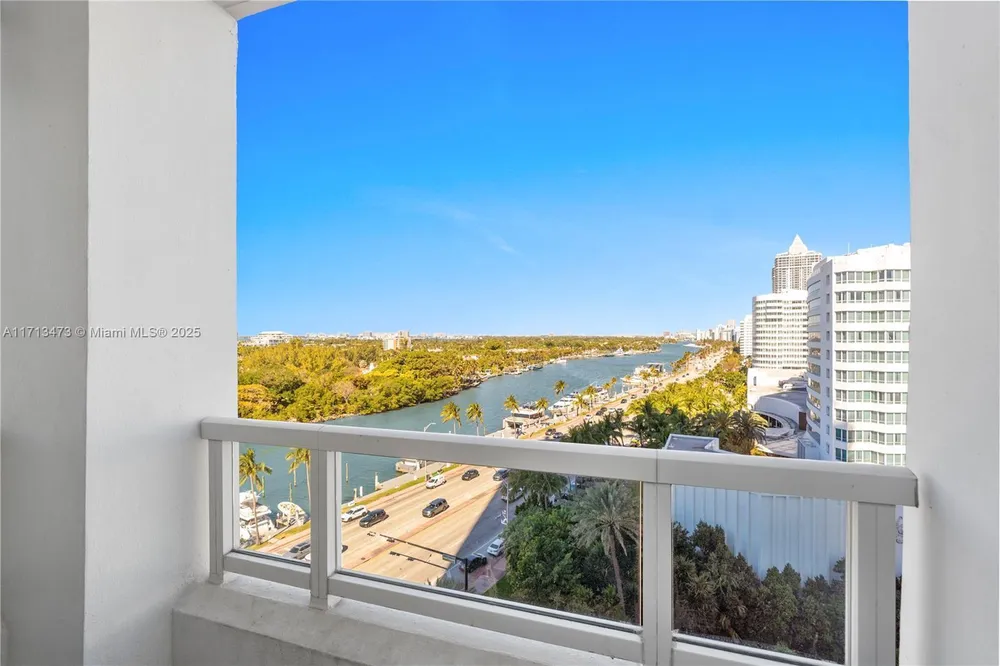 4401 Collins Ave, Miami Beach, FL 33140