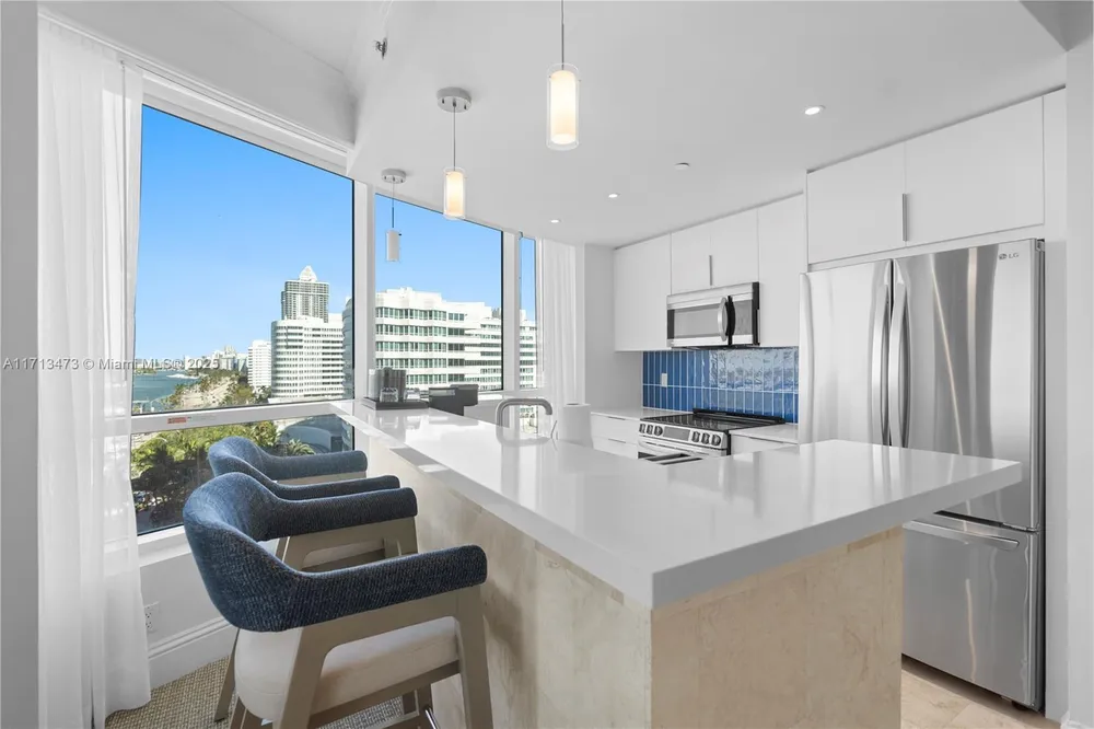 4401 Collins Ave, Miami Beach, FL 33140