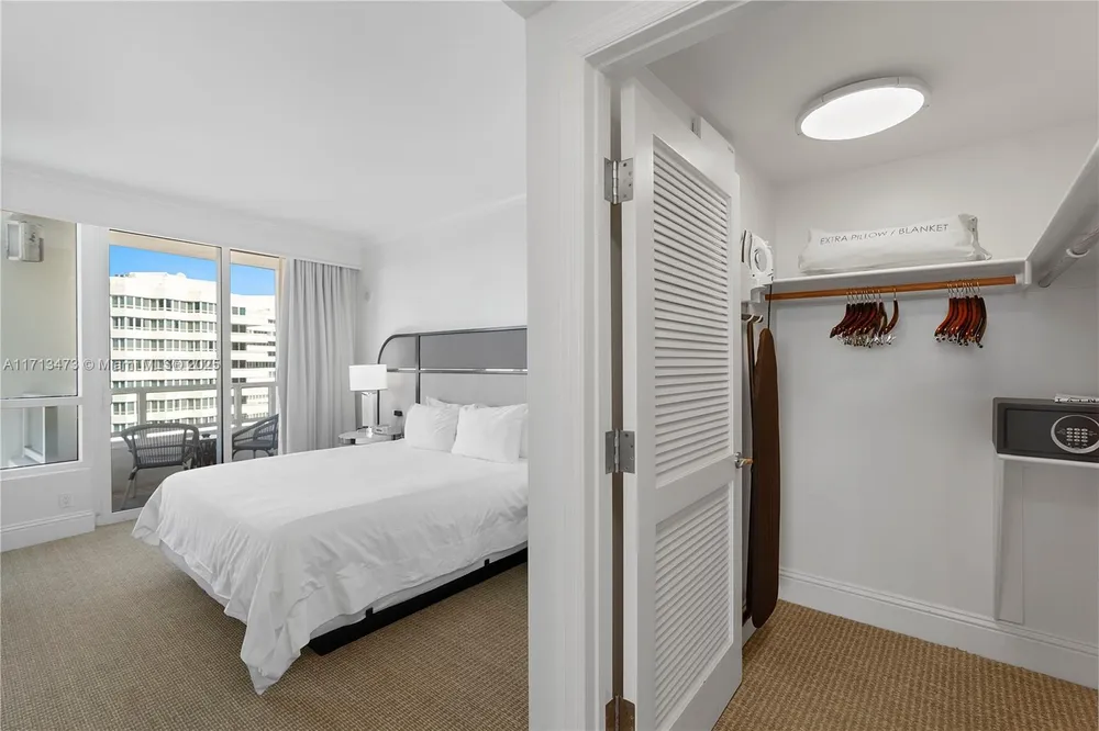 4401 Collins Ave, Miami Beach, FL 33140