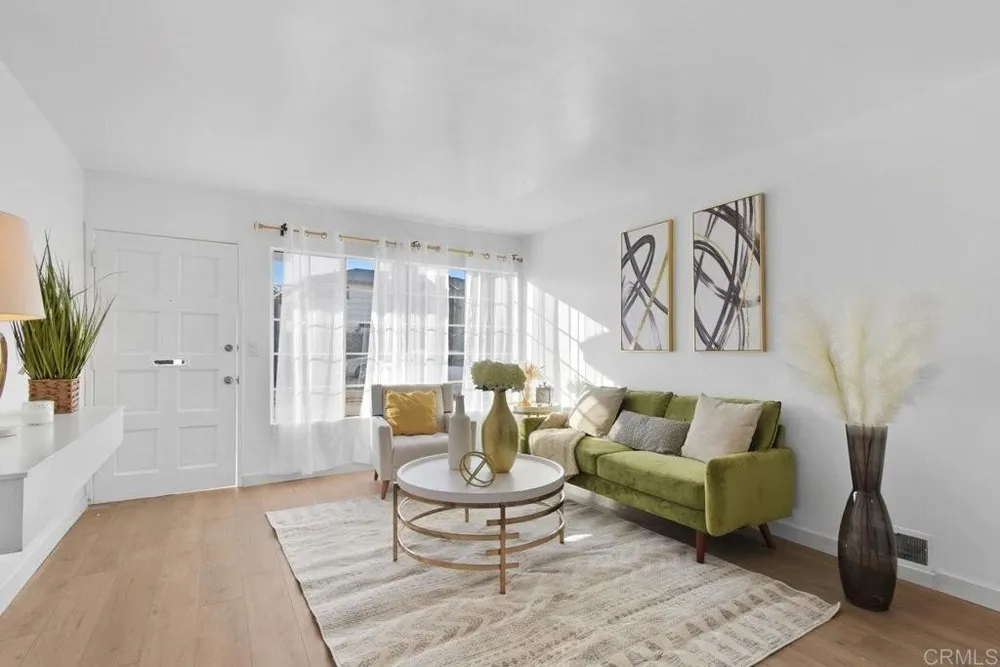 5289 Velma Terrace, San Diego, CA 92114