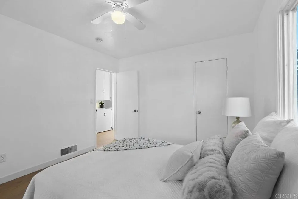 5289 Velma Terrace, San Diego, CA 92114