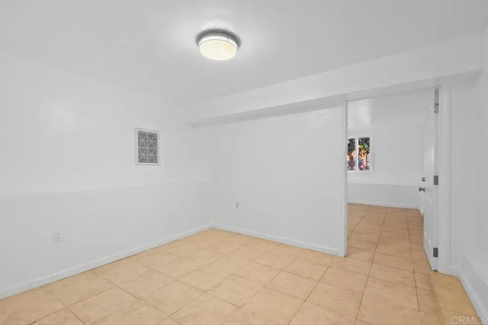 5289 Velma Terrace, San Diego, CA 92114