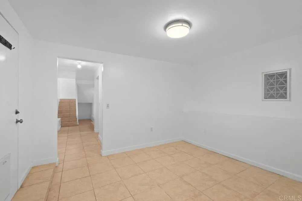 5289 Velma Terrace, San Diego, CA 92114